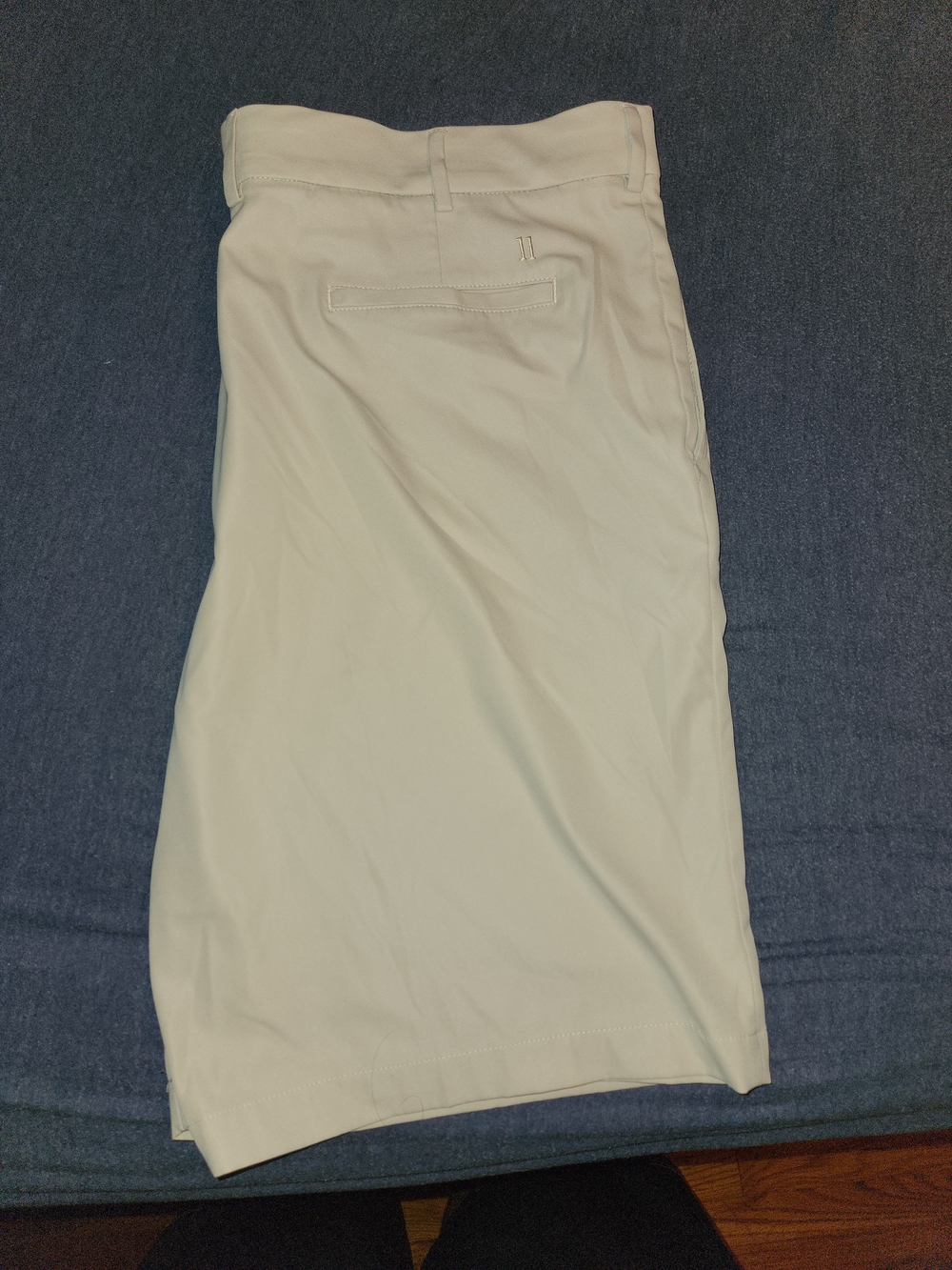 Walter Hagen Golf Shorts - Picture 2 of 4